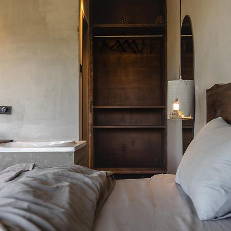 Exstasy Stays - Bathtub Rooms & Cafe - Your Romantic & Cozy Getaway - Thhpsociety - Mukteshwar Exterior photo